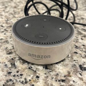 Used Amazon echo dot
